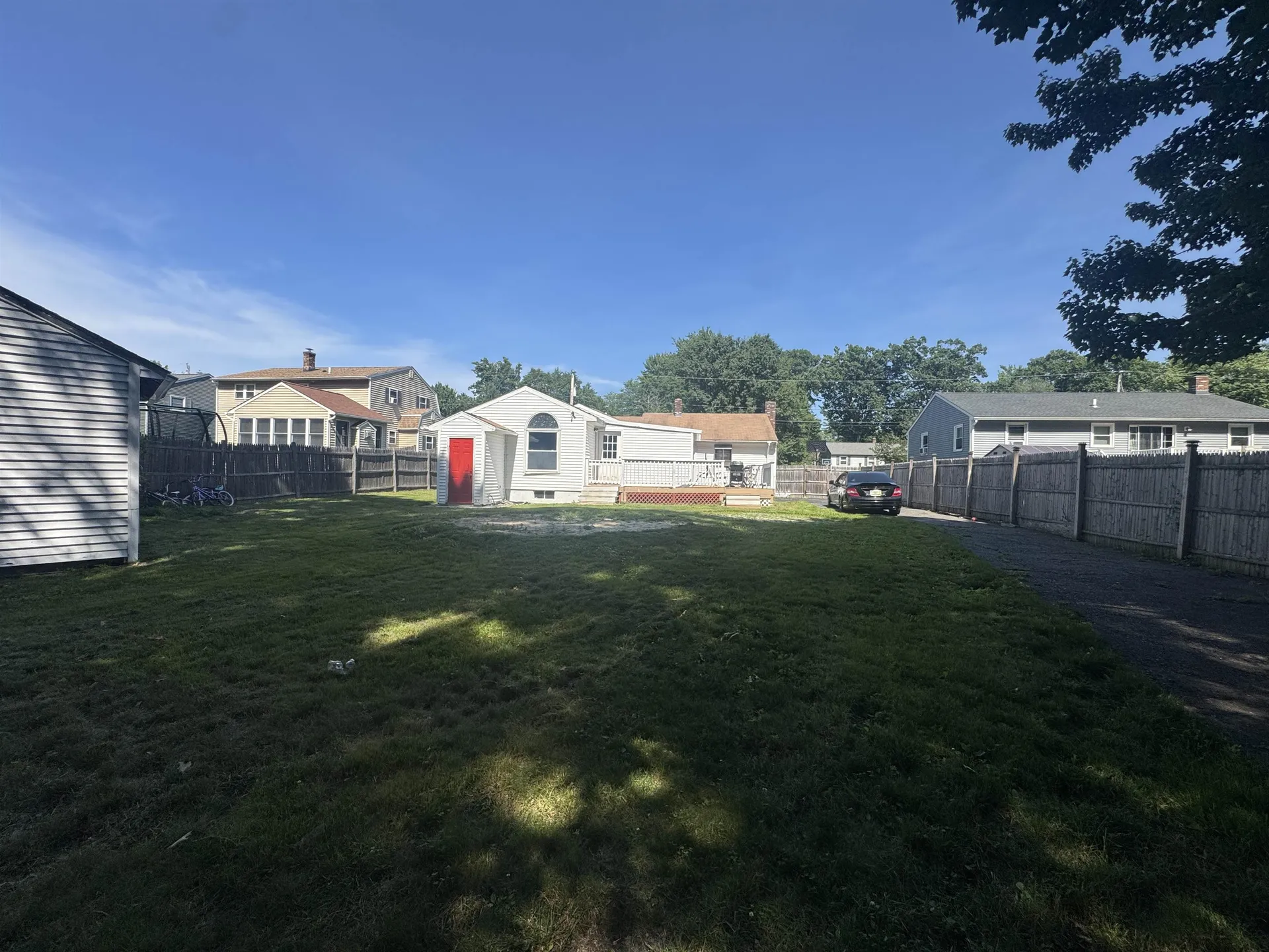 141 Hoyt Street Manchester NH 03103