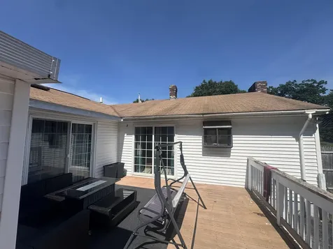 141 Hoyt Street Manchester NH 03103