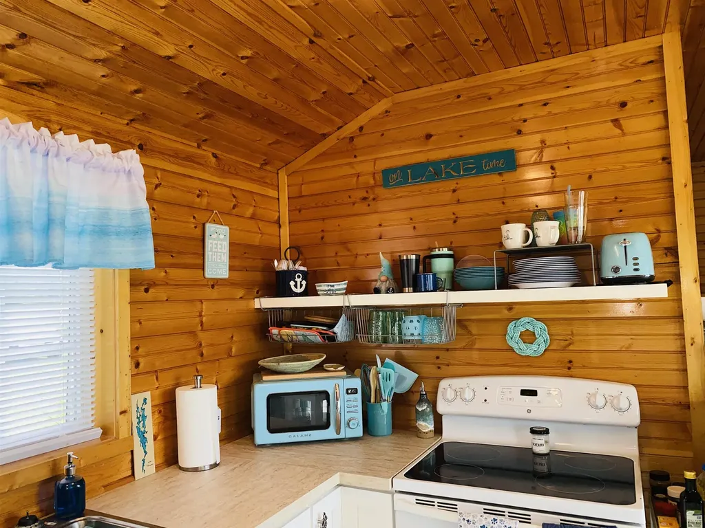 107 Hunter North Road Alburgh VT 05440