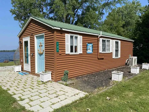 107 Hunter North Road Alburgh VT 05440