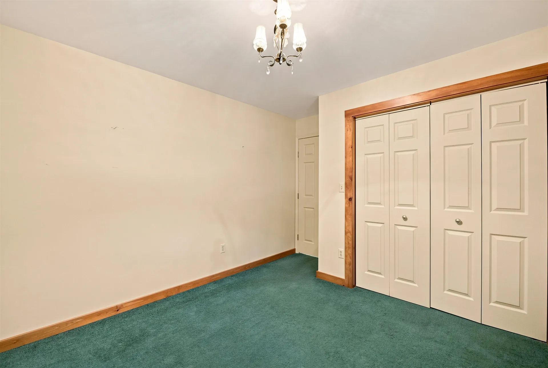 33 Bunker Hill Road Wilmot NH 03287