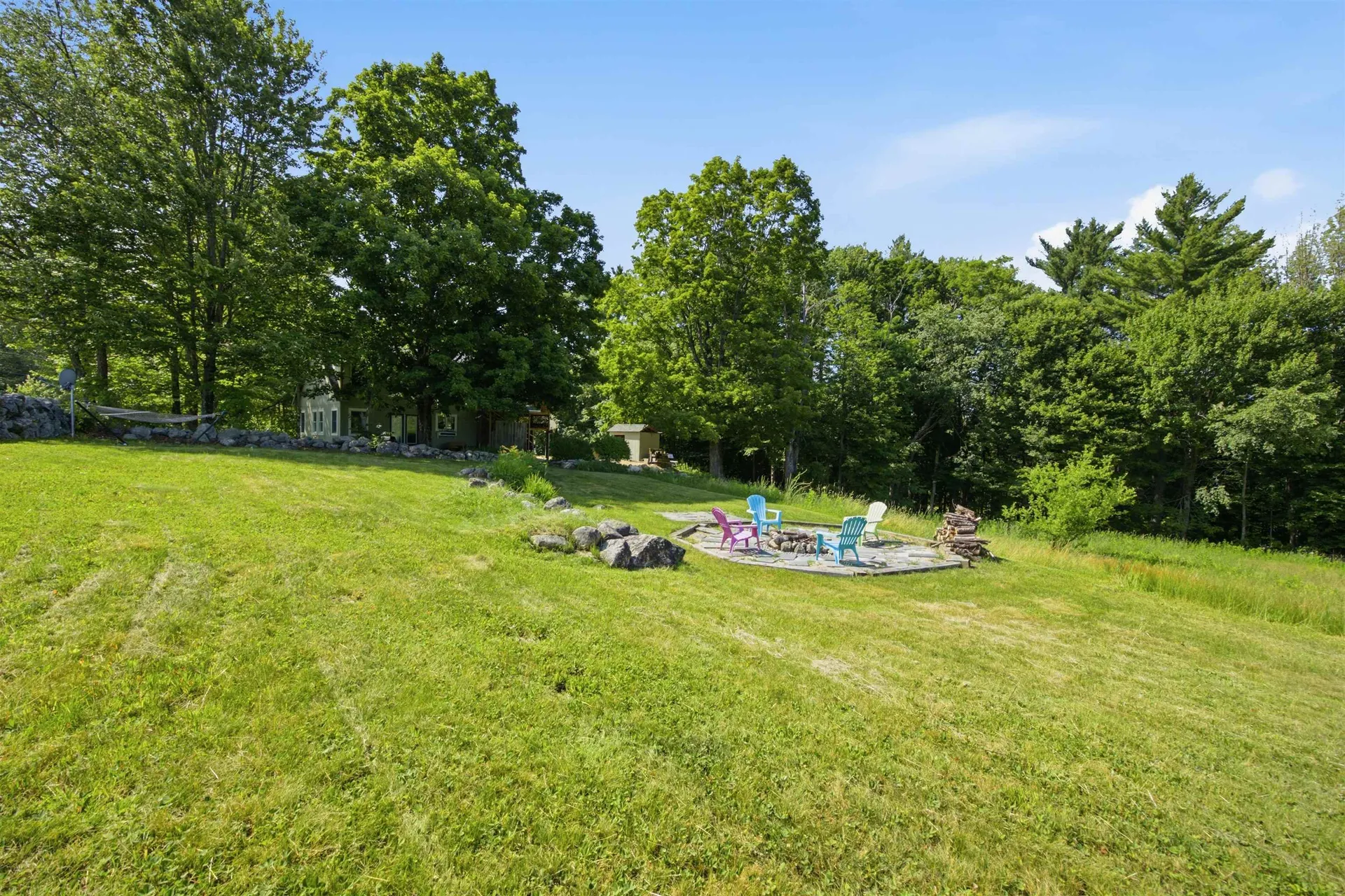 33 Bunker Hill Road Wilmot NH 03287