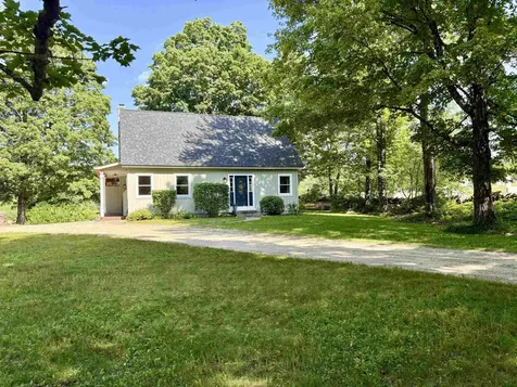 33 Bunker Hill Road Wilmot NH 03287
