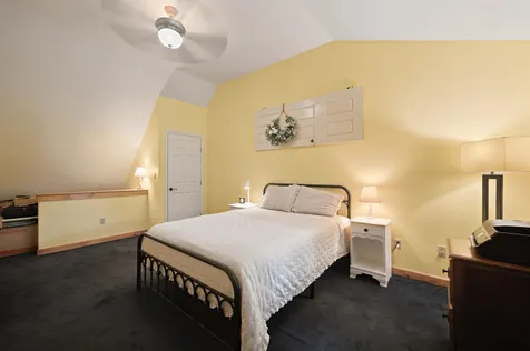 33 Bunker Hill Road Wilmot NH 03287