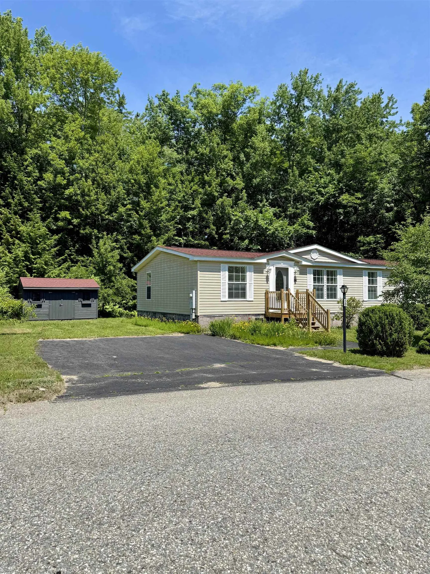 58 Ivy Lane Farmington NH 03835
