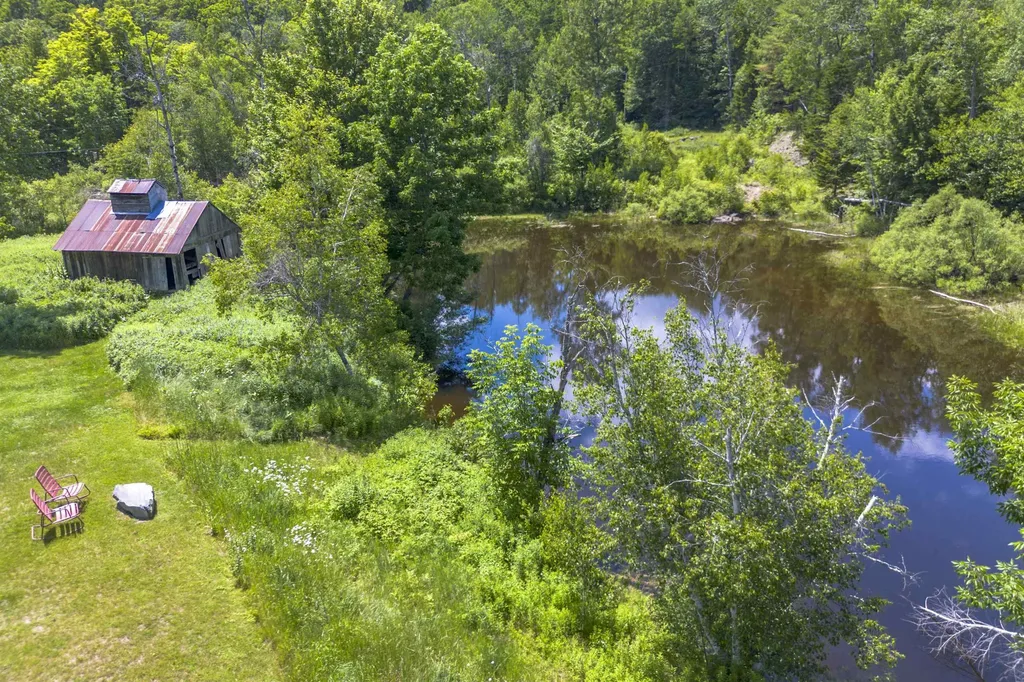 456 Route 100 Wilmington VT 05363