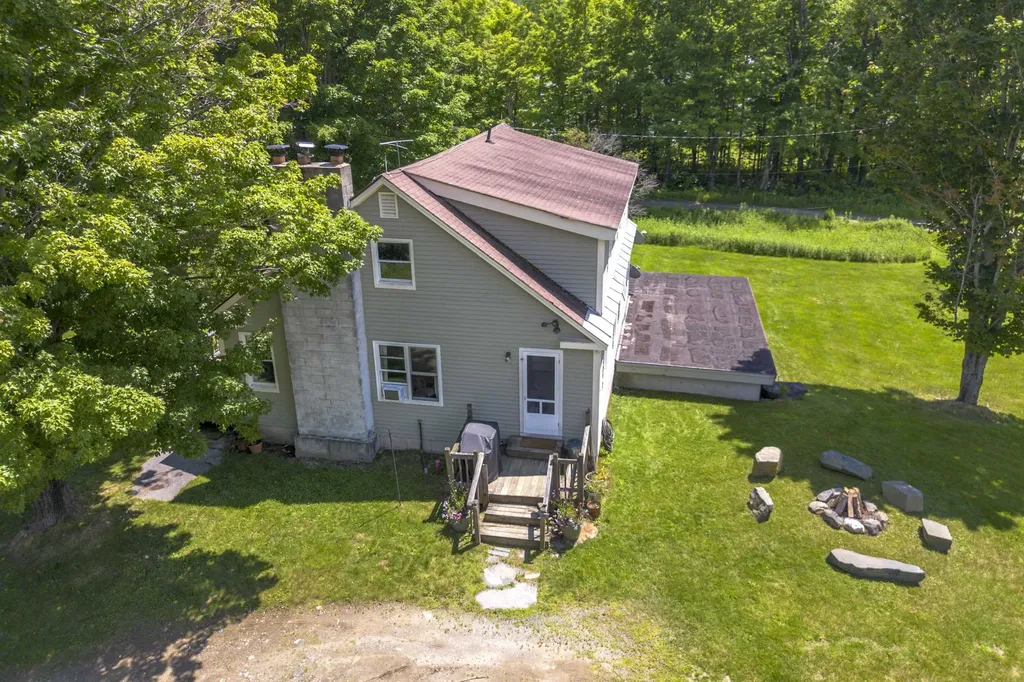 456 Route 100 Wilmington VT 05363