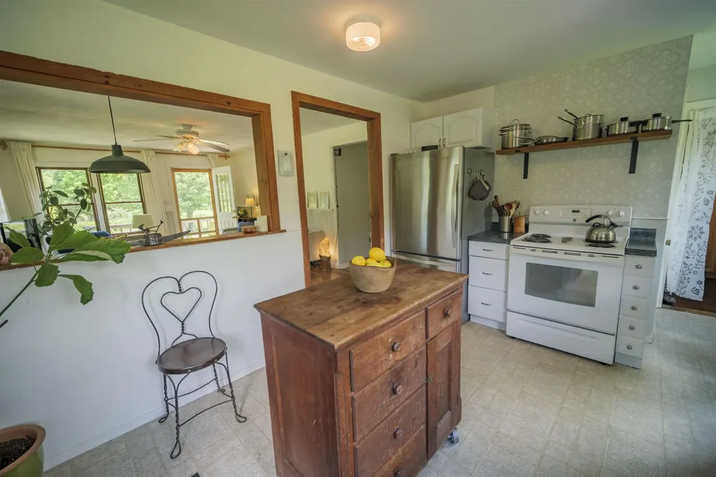 456 Route 100 Wilmington VT 05363