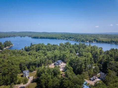73 Spruce Road Middleton NH 03887