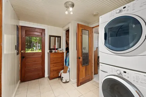 14 Lockes Island Gilford NH 03249
