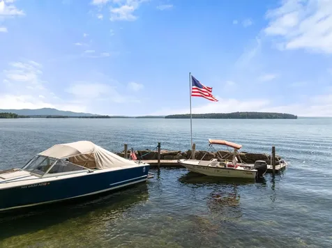 14 Lockes Island Gilford NH 03249