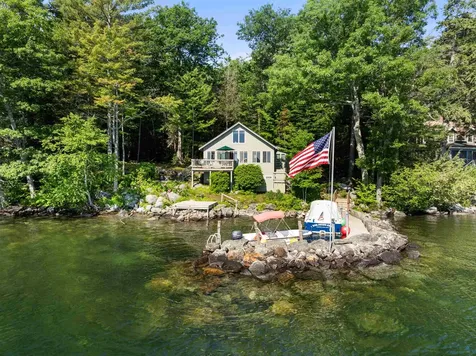 14 Lockes Island Gilford NH 03249