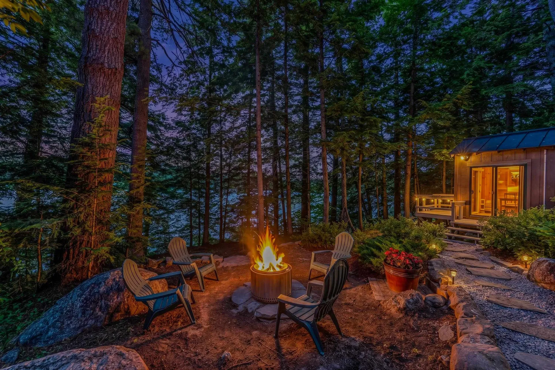 16 Hemlock Way Holderness NH 03245