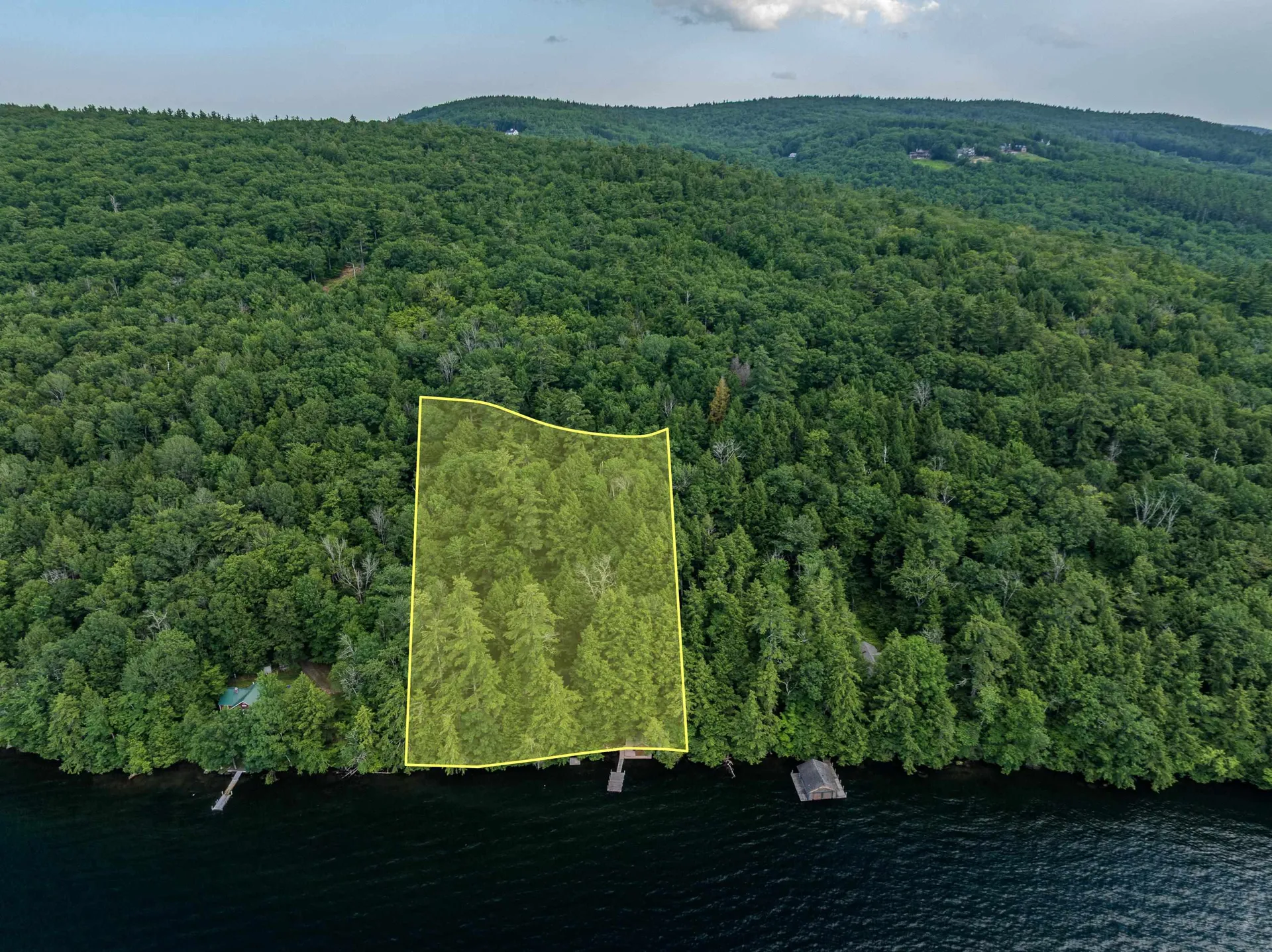 16 Hemlock Way Holderness NH 03245
