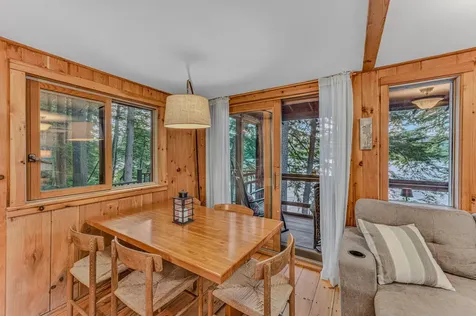 16 Hemlock Way Holderness NH 03245
