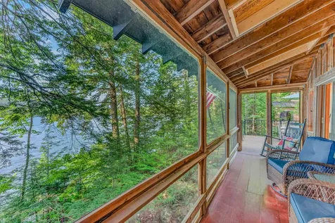 16 Hemlock Way Holderness NH 03245