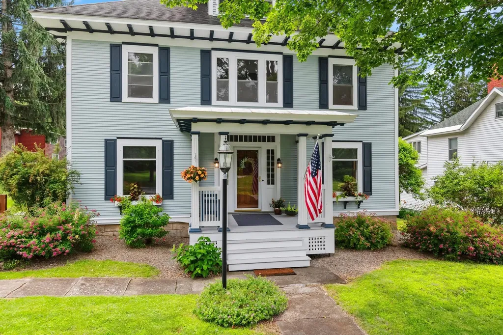92 Bank Street St. Albans City VT 05478