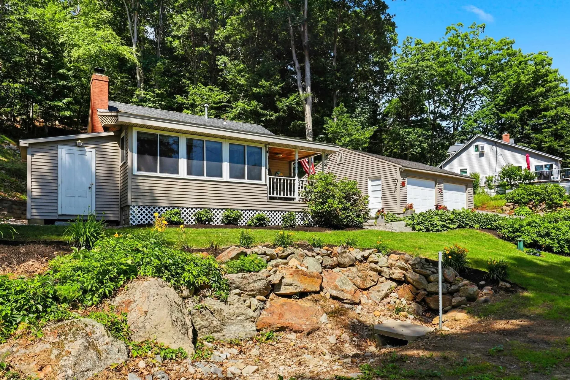 63 Lake Shore Drive Barnstead NH 03225