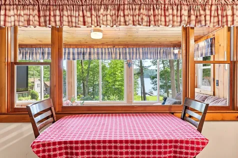 63 Lake Shore Drive Barnstead NH 03225