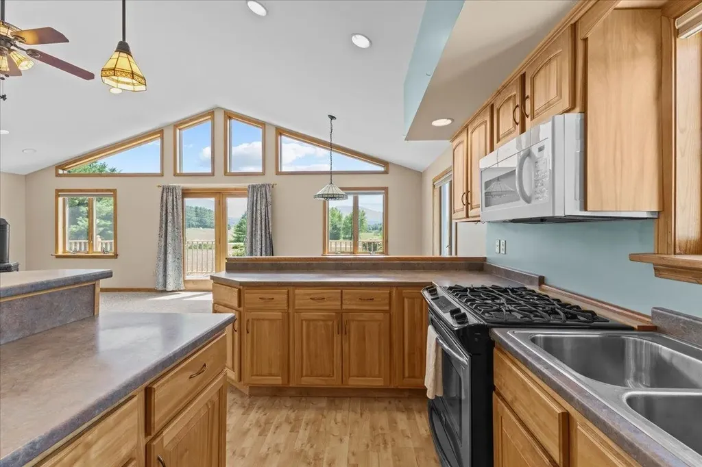 186 Worcester View Lane Morristown VT 05661