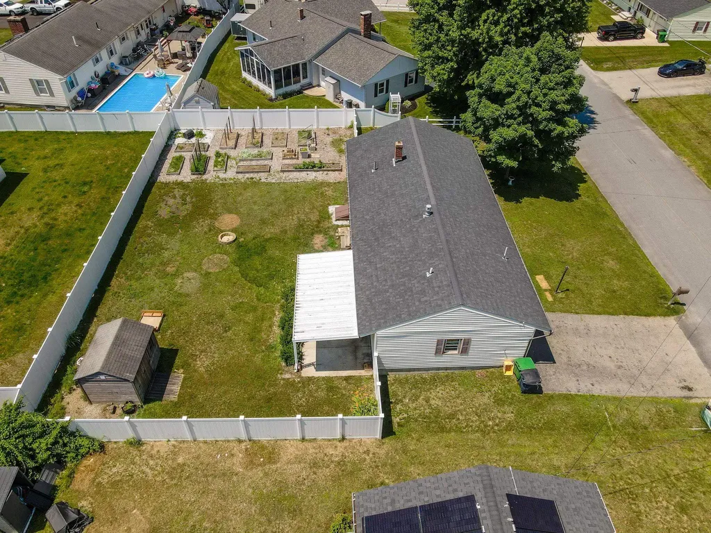 7 Raleigh Drive Nashua NH 03062