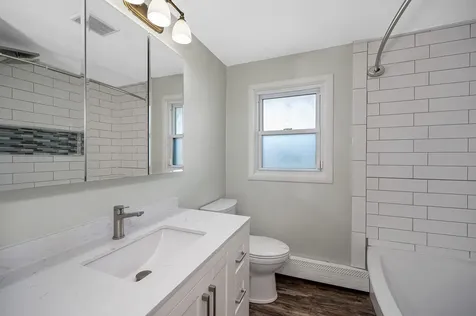 7 Raleigh Drive Nashua NH 03062