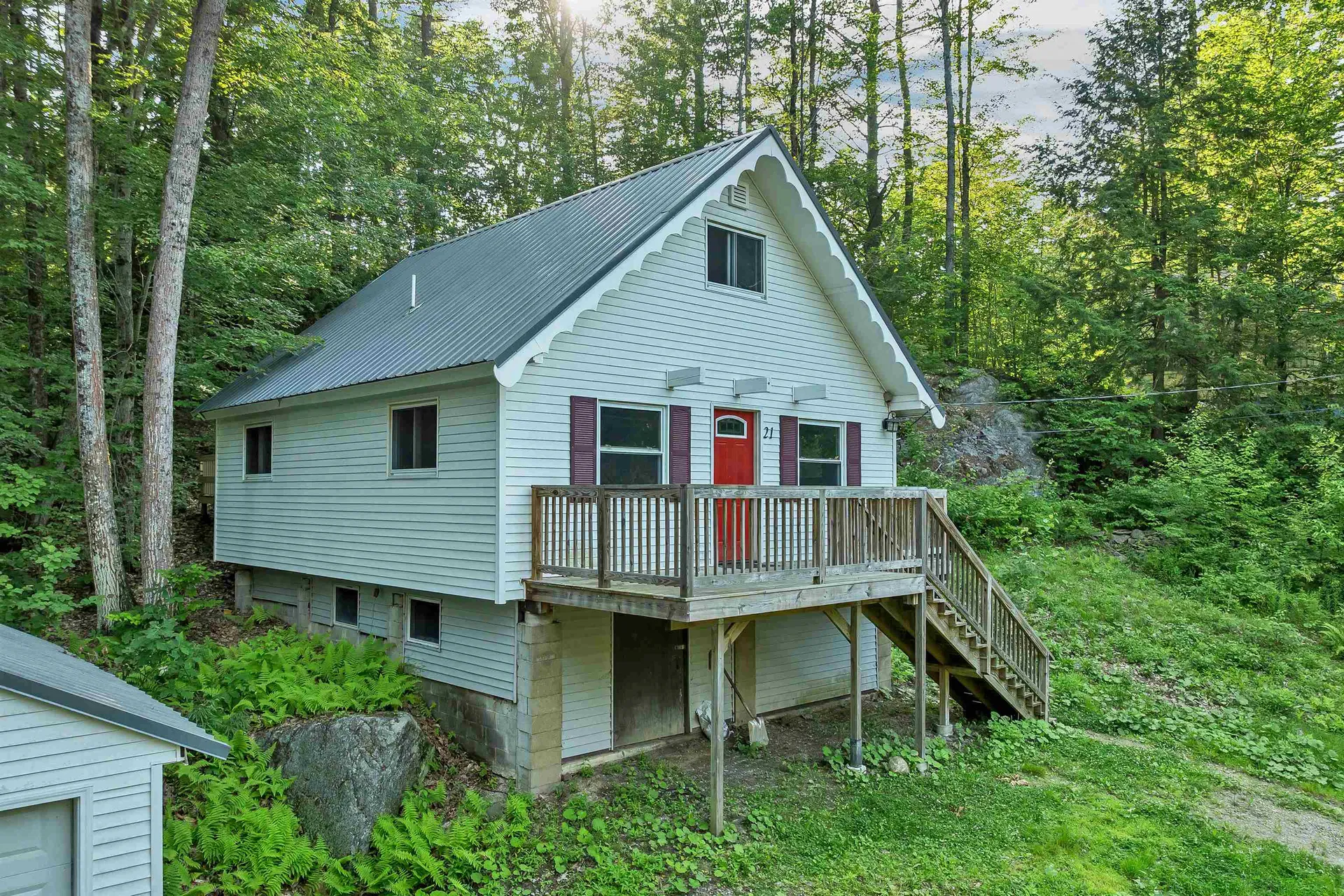 21 Birch Tree Lane Hillsborough NH 03244