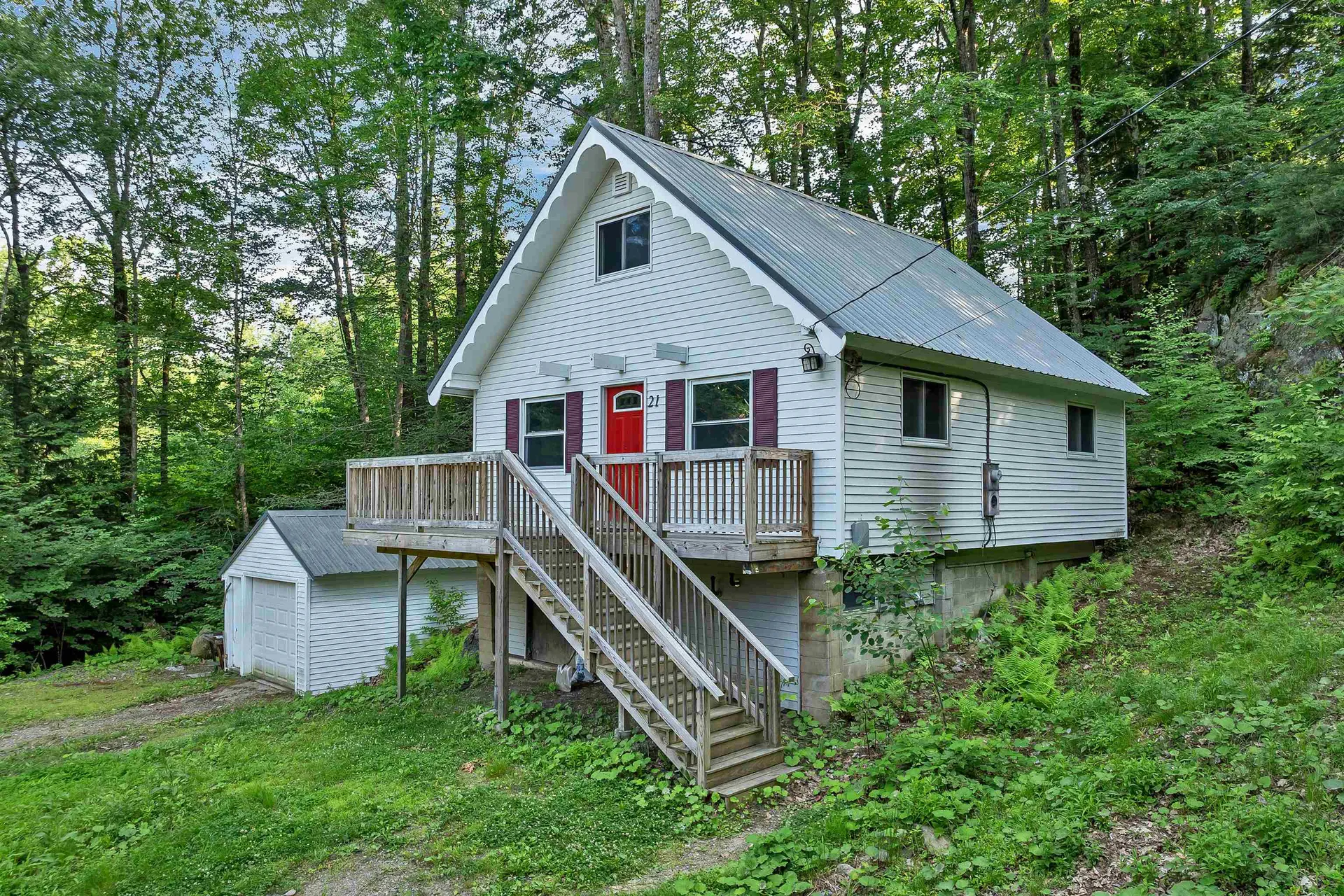 21 Birch Tree Lane Hillsborough NH 03244
