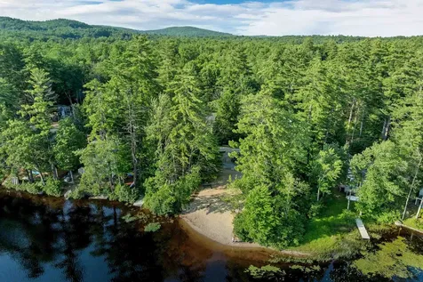 21 Birch Tree Lane Hillsborough NH 03244