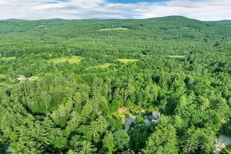 21 Birch Tree Lane Hillsborough NH 03244