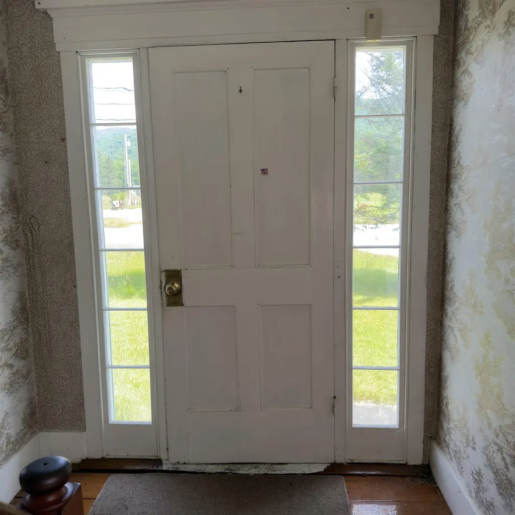 1275 Old Route 25 Road Rumney NH 03266