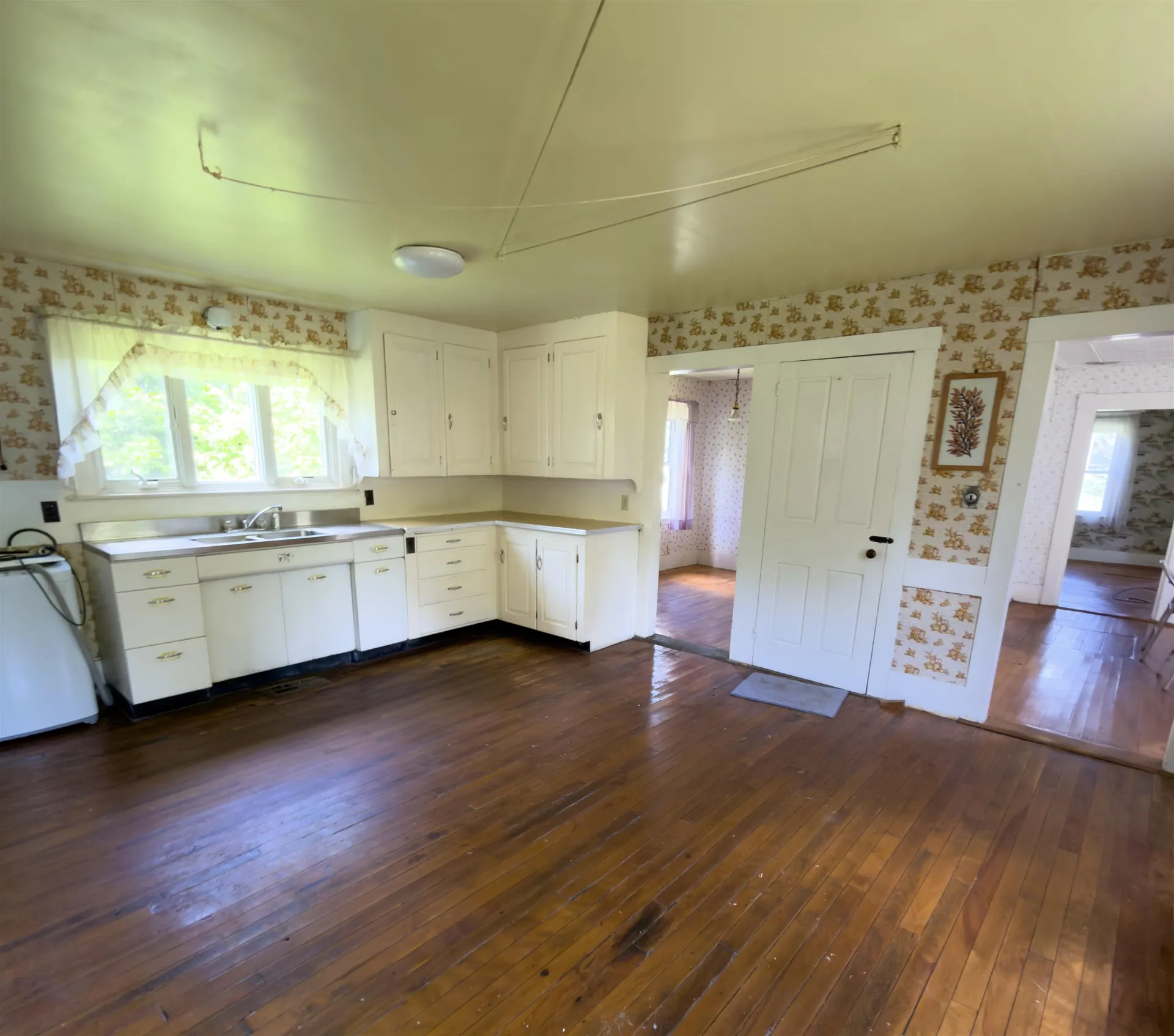 1275 Old Route 25 Road Rumney NH 03266