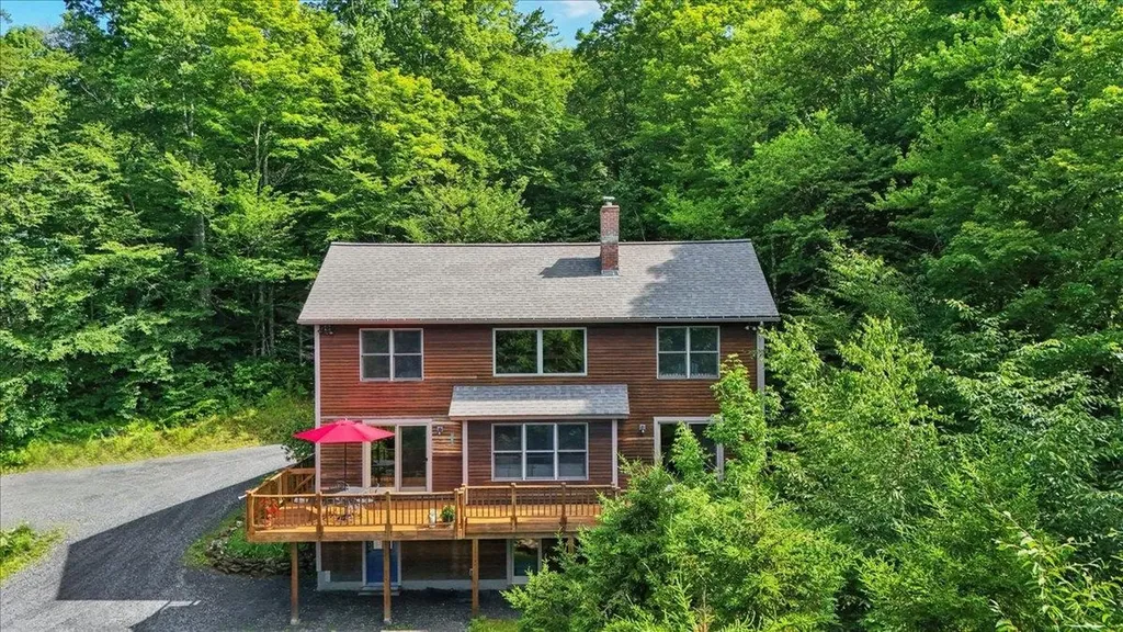 52 Mansfield Road Fayston VT 05673