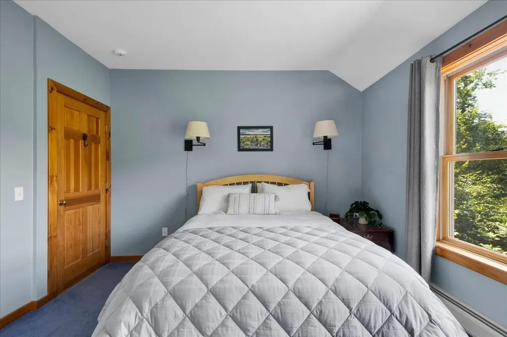 52 Mansfield Road Fayston VT 05673