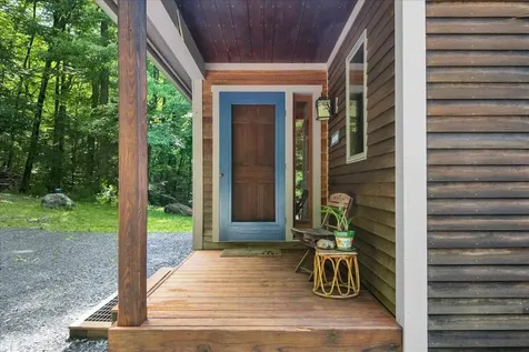 52 Mansfield Road Fayston VT 05673