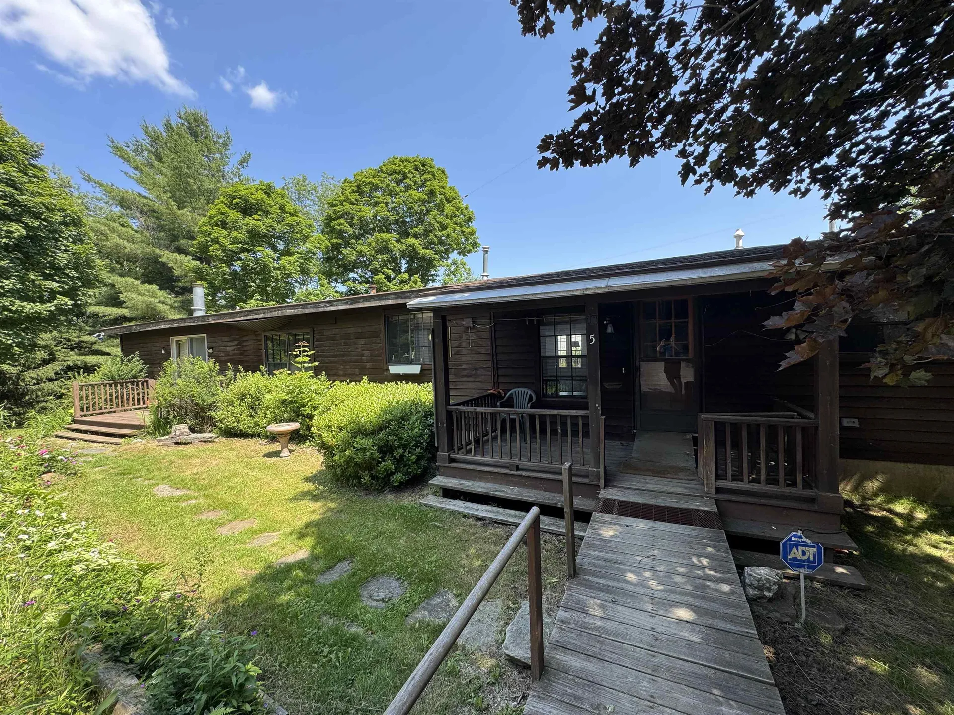 Wilmington VT, 5 Camelot Drive