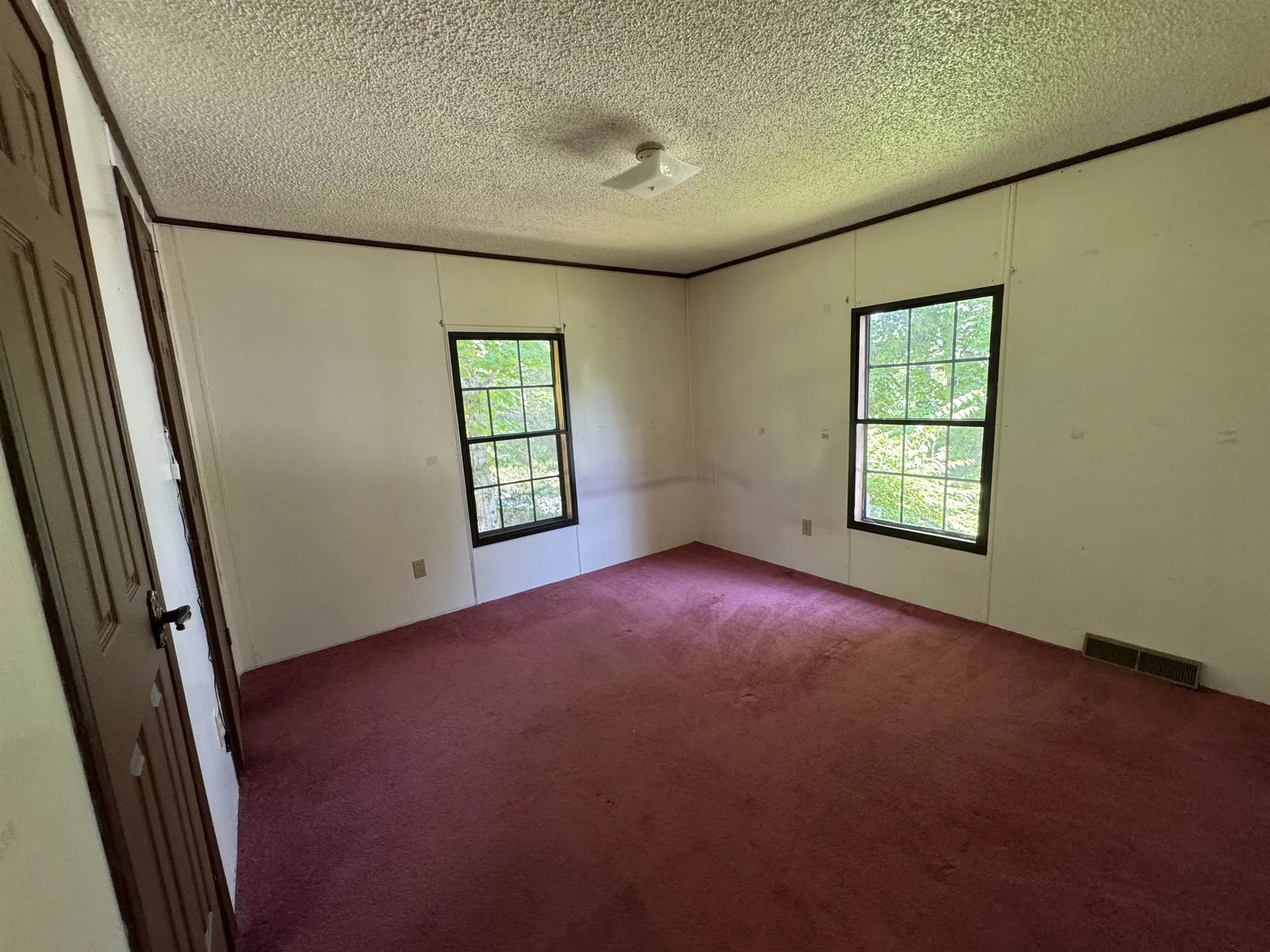 5 Camelot Drive Wilmington VT 05363