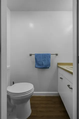 923 Fox Hollow Way Manchester NH 03104