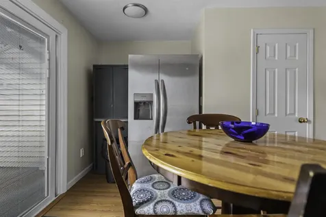 923 Fox Hollow Way Manchester NH 03104