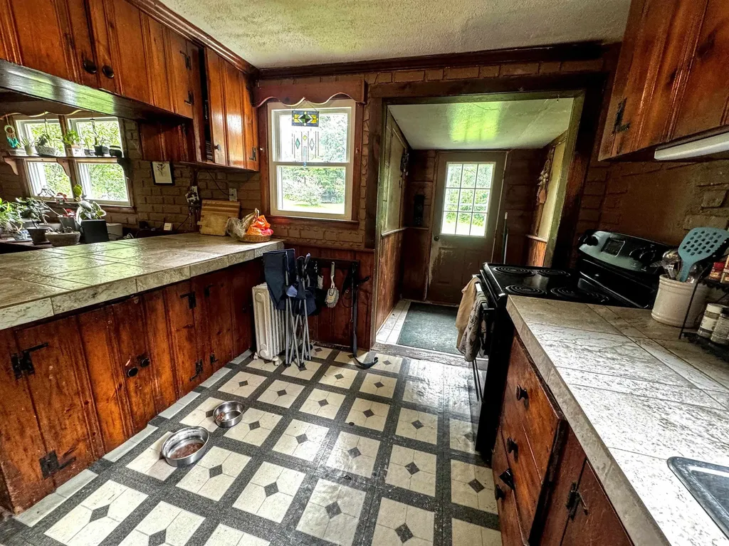 118 Foster Drive Bennington VT 05201