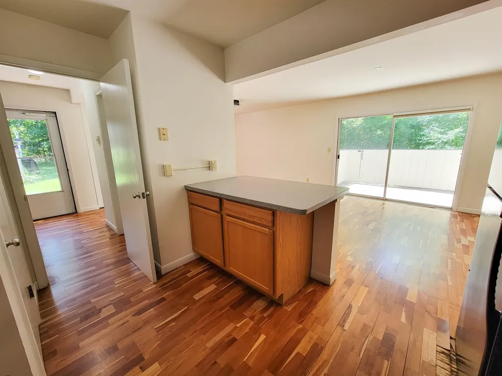 195 Ledgewood Circle Burlington VT 05401