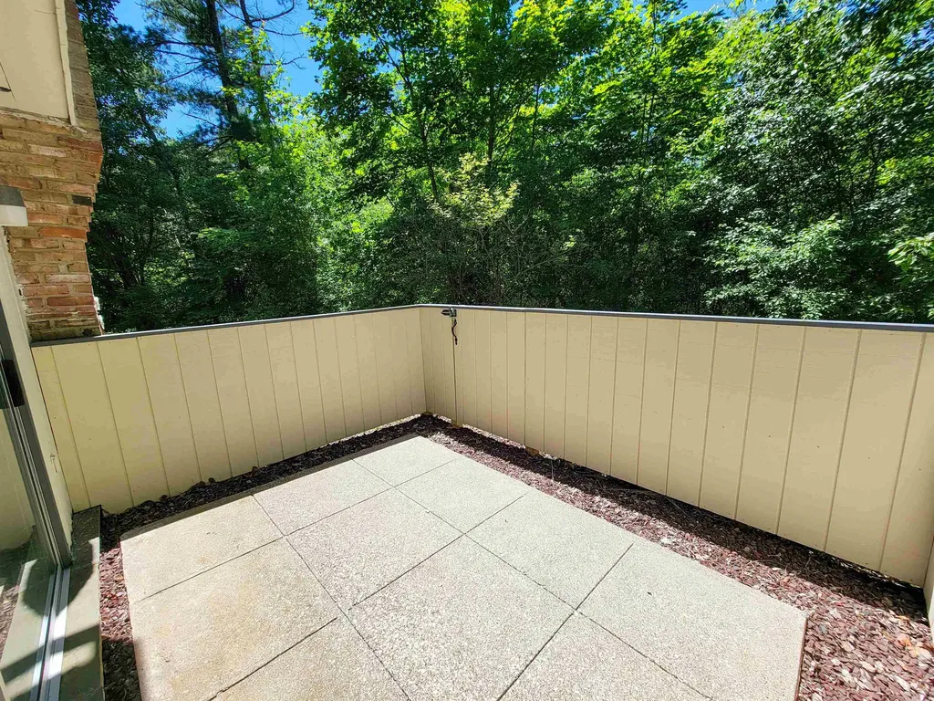 195 Ledgewood Circle Burlington VT 05401