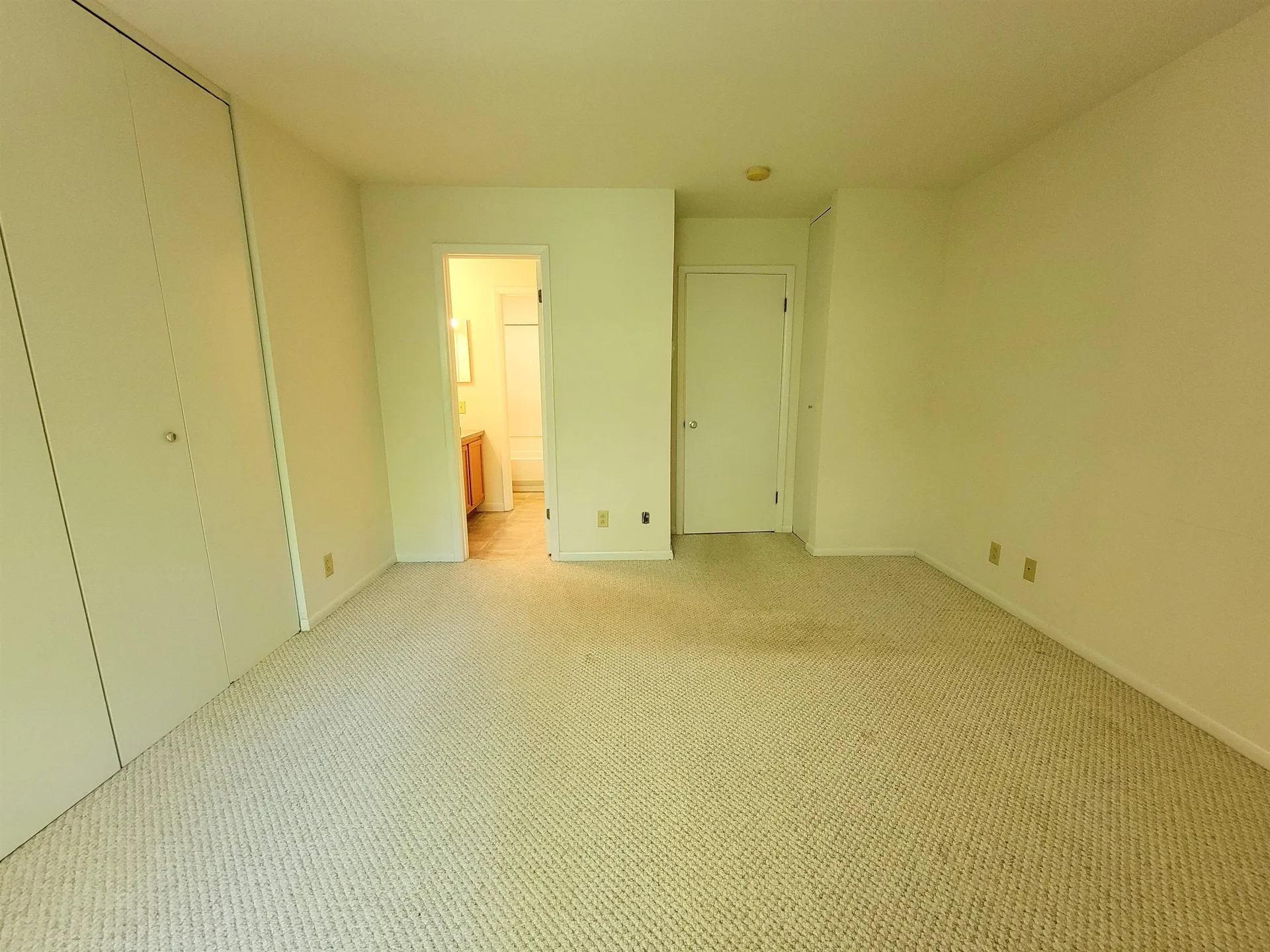 195 Ledgewood Circle Burlington VT 05401
