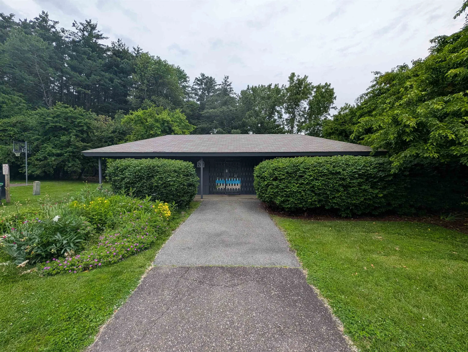 195 Ledgewood Circle Burlington VT 05401