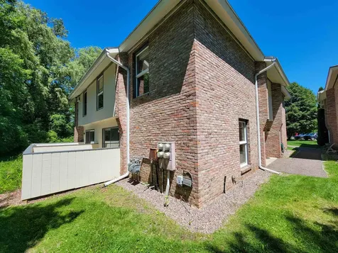 195 Ledgewood Circle Burlington VT 05401