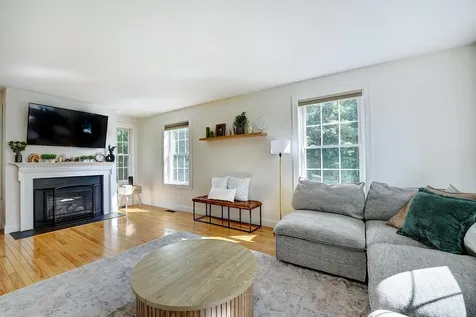 2 Wood Ridge Lane Exeter NH 03833
