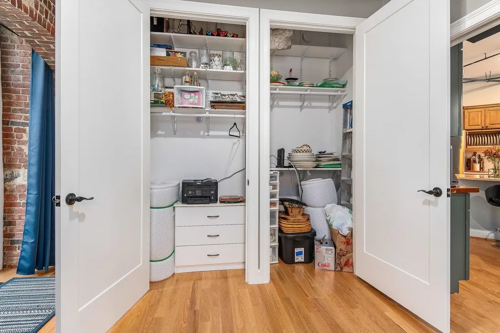 6 Bay Road Newmarket NH 03857