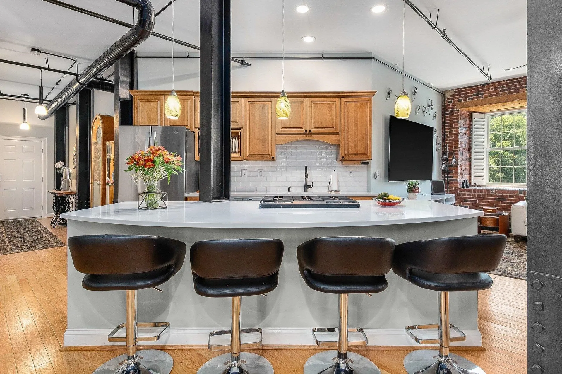 6 Bay Road Newmarket NH 03857