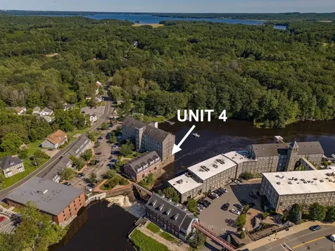 6 Bay Road Newmarket NH 03857