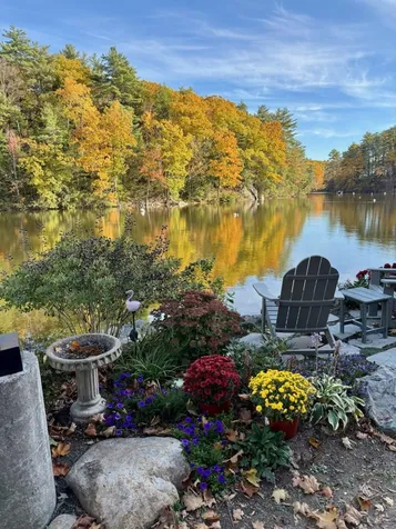 6 Bay Road Newmarket NH 03857